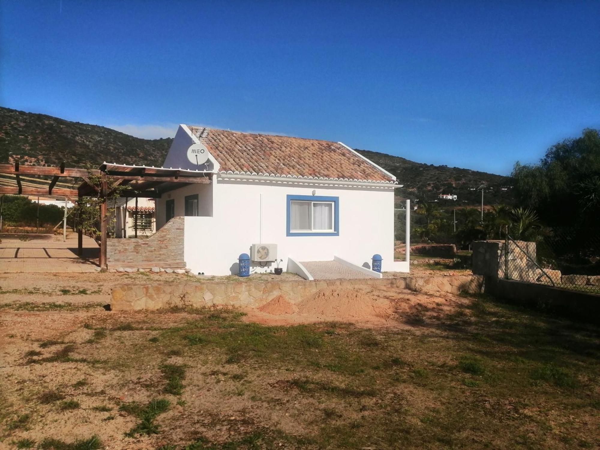 Duas Casas De Ferias Medronhal Faro Em 520 - 2 Room photo